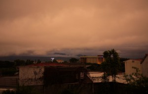 One of my last days in San José brought me a gloomy orange sky