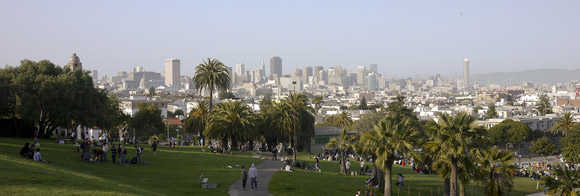 San Francisco Skyline as seen from Dolores park